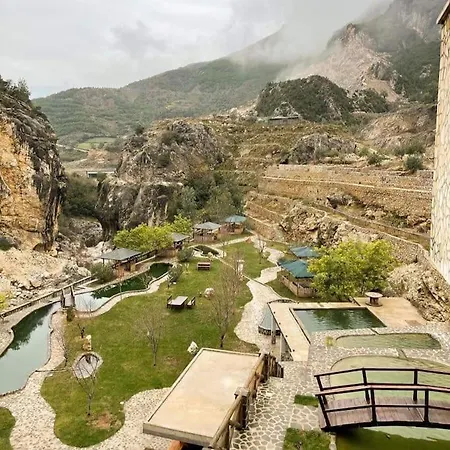 2 Bedroom 15 Min By Bus To Center Appartement *