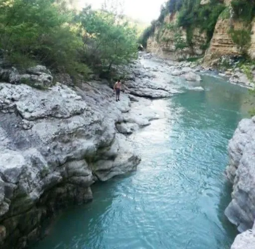 Апартаменты 2 Bedroom 15 Min By Bus To Center