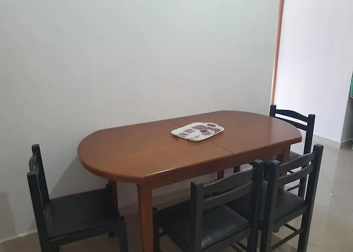 2 Bedroom 15 Min By Bus To Center * Тирана
